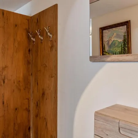Johannas Alm Apartment